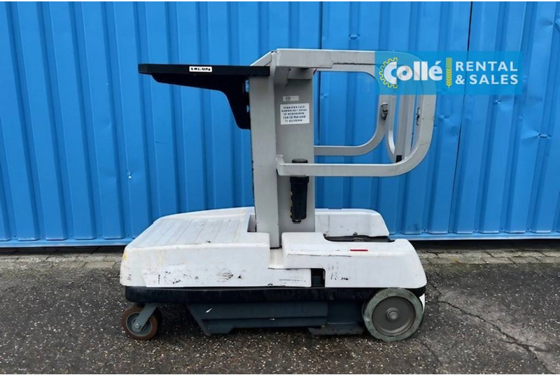 Bravi Lui Mini SK | 2013 - Κάθετος ανελκυστήρας με κατάρτι: φωτογραφία 2 Bravi Lui Mini SK | 2013 - Κάθετος ανελκυστήρας με κατάρτι: φωτογραφία 2