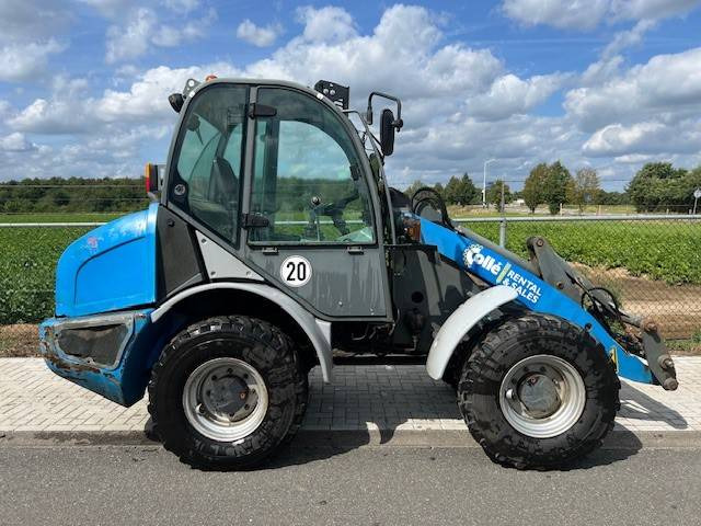 Kramer 750 - Ελαστιχοφόρος φορτωτής: φωτογραφία 2 Kramer 750 - Ελαστιχοφόρος φορτωτής: φωτογραφία 2