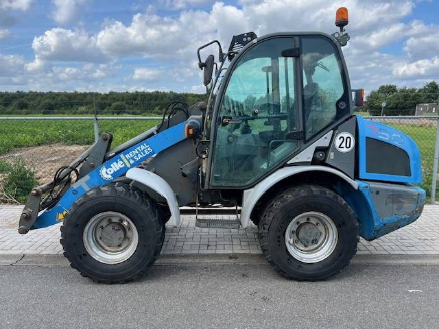 Kramer 750 - Ελαστιχοφόρος φορτωτής: φωτογραφία 1 Kramer 750 - Ελαστιχοφόρος φορτωτής: φωτογραφία 1