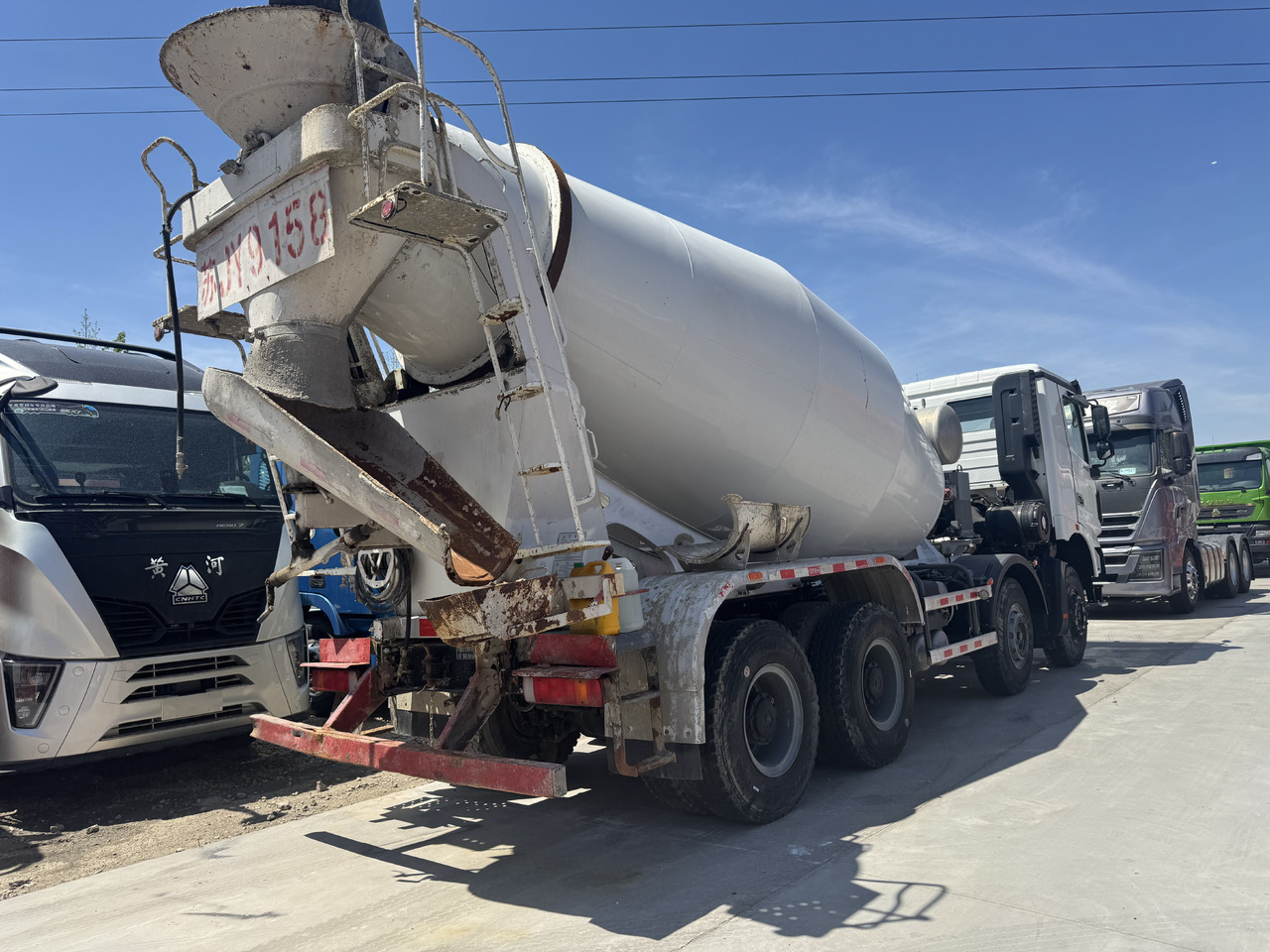 BEIFANG MERCEDES-BENZ  - Μπετονιέρα φορτηγό: φωτογραφία 2 BEIFANG MERCEDES-BENZ  - Μπετονιέρα φορτηγό: φωτογραφία 2