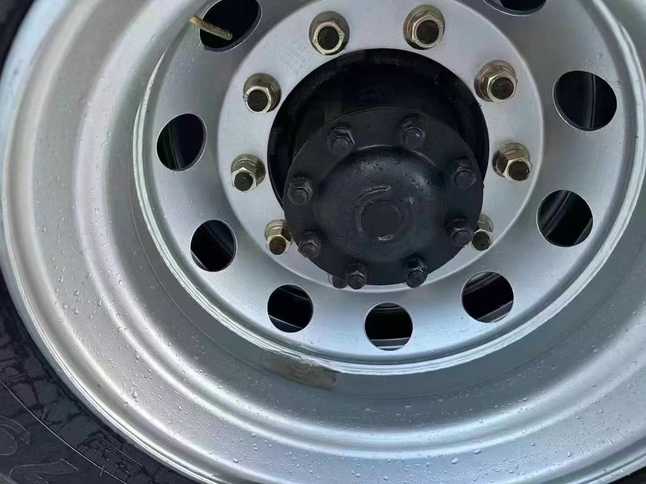 JAC K7 - Τράκτορας: φωτογραφία 5 JAC K7 - Τράκτορας: φωτογραφία 5