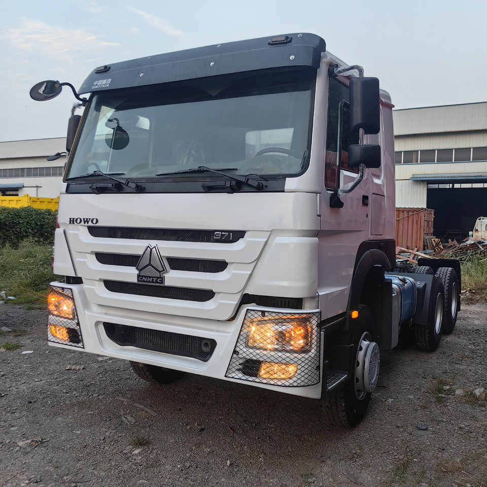 SINOTRUCK HOWO - Τράκτορας: φωτογραφία 2 SINOTRUCK HOWO - Τράκτορας: φωτογραφία 2
