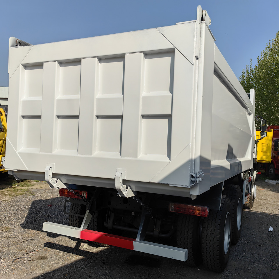 SINOTRUCK HOWO - Φορτηγό ανατρεπόμενο: φωτογραφία 4 SINOTRUCK HOWO - Φορτηγό ανατρεπόμενο: φωτογραφία 4
