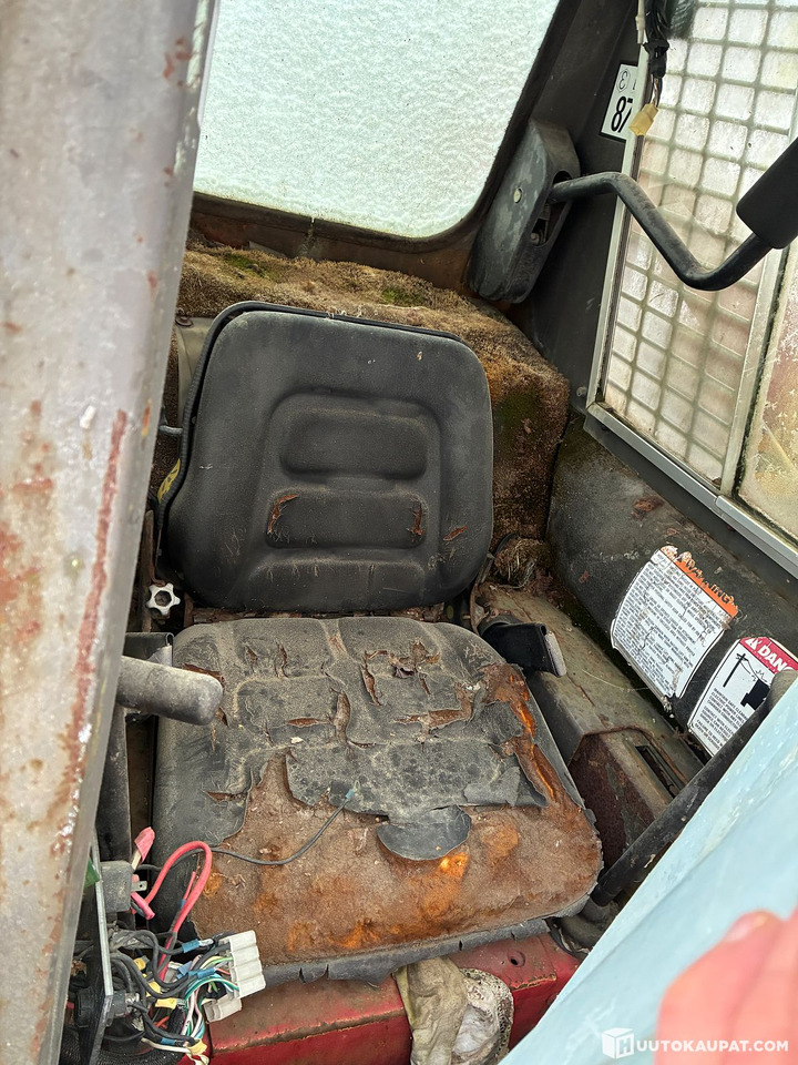 Gehl 3825 Loader, Pälkäne - Φορτωτής πλάγιας ολίσθησης: φωτογραφία 3 Gehl 3825 Loader, Pälkäne - Φορτωτής πλάγιας ολίσθησης: φωτογραφία 3