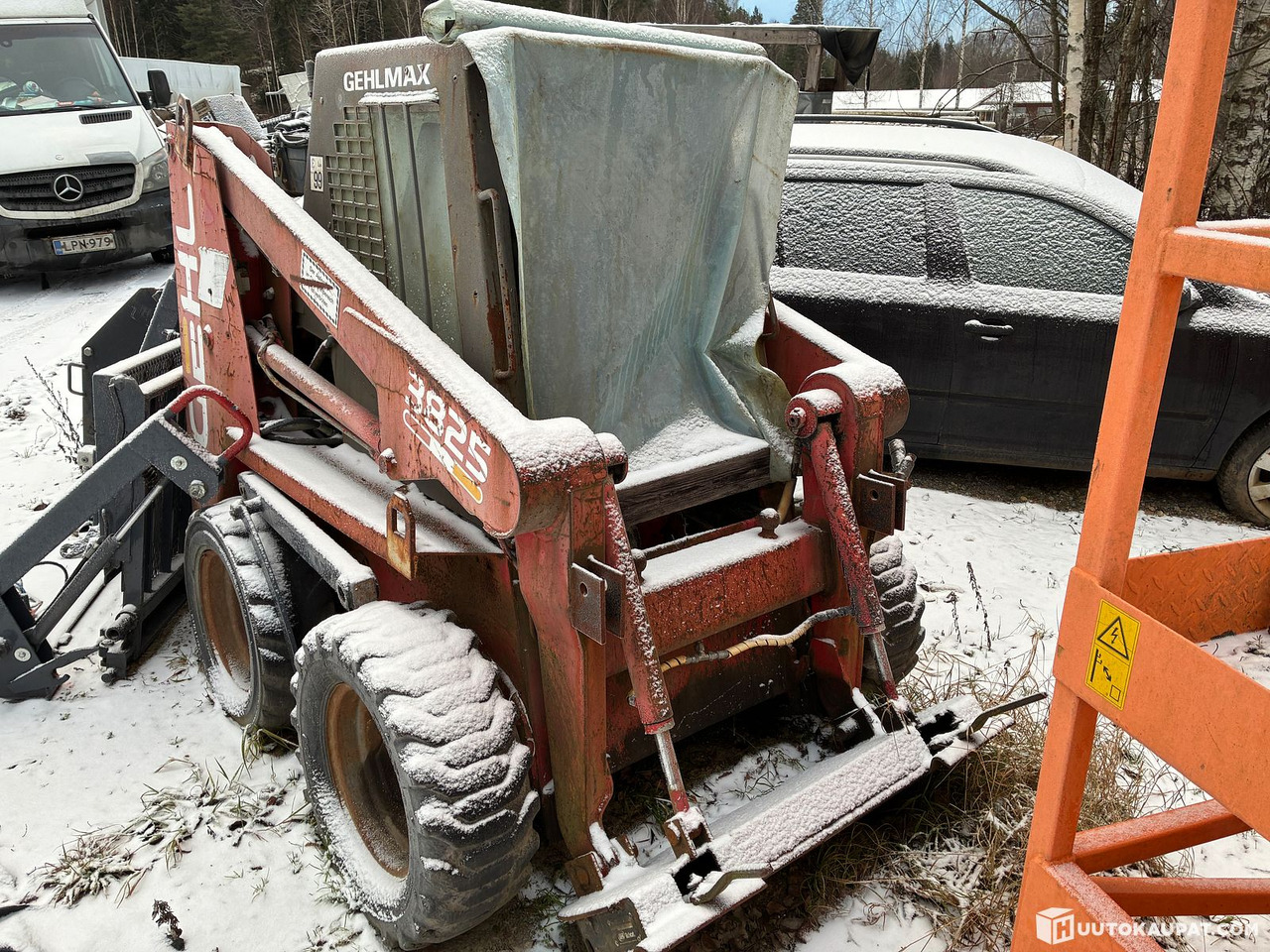 Gehl 3825 Loader, Pälkäne - Φορτωτής πλάγιας ολίσθησης: φωτογραφία 2 Gehl 3825 Loader, Pälkäne - Φορτωτής πλάγιας ολίσθησης: φωτογραφία 2