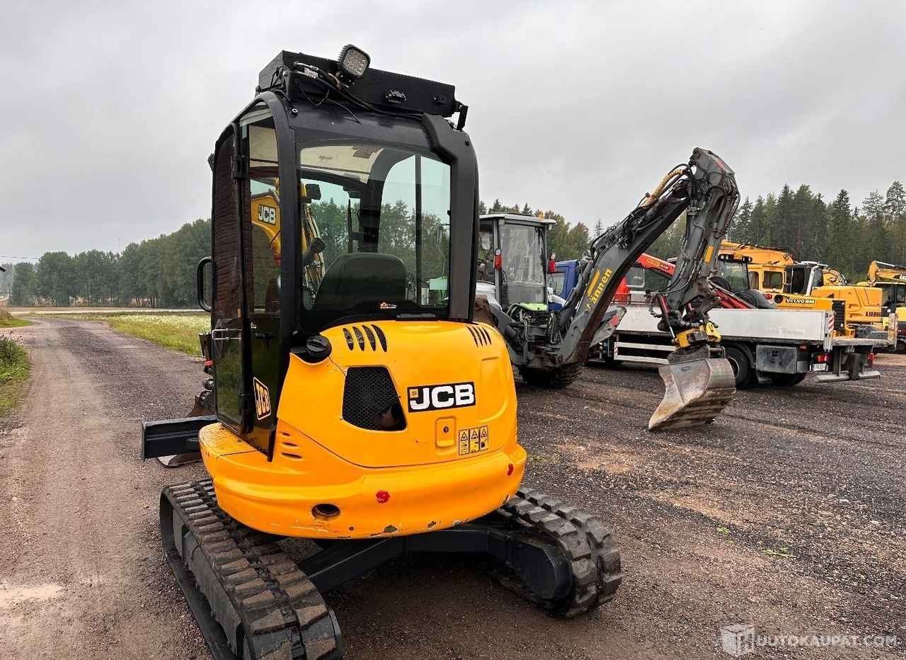 JCB 8035 ZTS, 2017, telakaivinkone pyörittäjällä, 3 755 h, Lahti - Μίνι εκσκαφέας: φωτογραφία 5 JCB 8035 ZTS, 2017, telakaivinkone pyörittäjällä, 3 755 h, Lahti - Μίνι εκσκαφέας: φωτογραφία 5