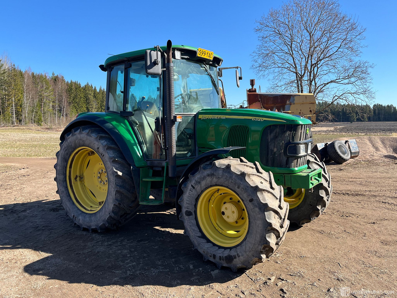 John Deere 6320, traktori, vain 4050h ajettu, 2003, Kouvola - Τρακτέρ: φωτογραφία 4 John Deere 6320, traktori, vain 4050h ajettu, 2003, Kouvola - Τρακτέρ: φωτογραφία 4
