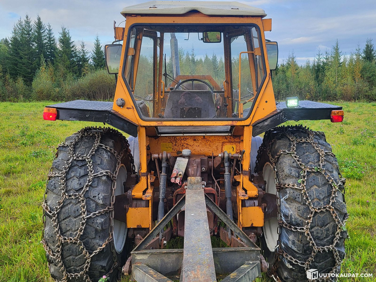 Valmet 802 turbo, 1982, Kankaanpää - Τρακτέρ: φωτογραφία 4 Valmet 802 turbo, 1982, Kankaanpää - Τρακτέρ: φωτογραφία 4