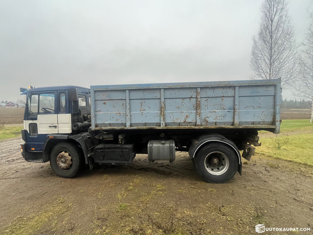 Volvo FL618 swap-body truck with two platforms, 1992, Hämeenlinna - Φορτηγό μεταφοράς εμπορευματοκιβωτίων/ Κινητό αμάξωμα: φωτογραφία 3 Volvo FL618 swap-body truck with two platforms, 1992, Hämeenlinna - Φορτηγό μεταφοράς εμπορευματοκιβωτίων/ Κινητό αμάξωμα: φωτογραφία 3