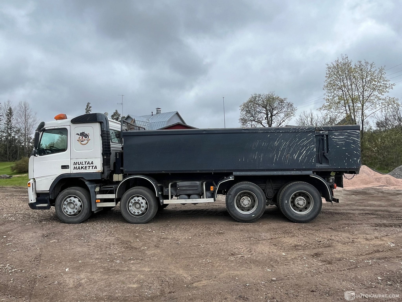 Volvo FM12, maansiirtokuorma-auto kipillä, 8X4, 2005, Vihti - Φορτηγό ανατρεπόμενο: φωτογραφία 3 Volvo FM12, maansiirtokuorma-auto kipillä, 8X4, 2005, Vihti - Φορτηγό ανατρεπόμενο: φωτογραφία 3
