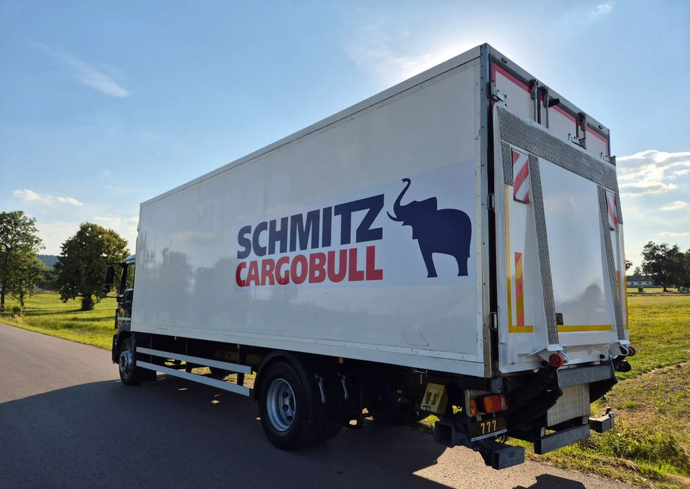 MAN TGM 18.250 Carrier 1950 D/E z Holandii / TOP STAN / 7.5m / 18 palet / winda + drzwi boczne / OKAZJA - Φορτηγό ψυγείο: φωτογραφία 2 MAN TGM 18.250 Carrier 1950 D/E z Holandii / TOP STAN / 7.5m / 18 palet / winda + drzwi boczne / OKAZJA - Φορτηγό ψυγείο: φωτογραφία 2