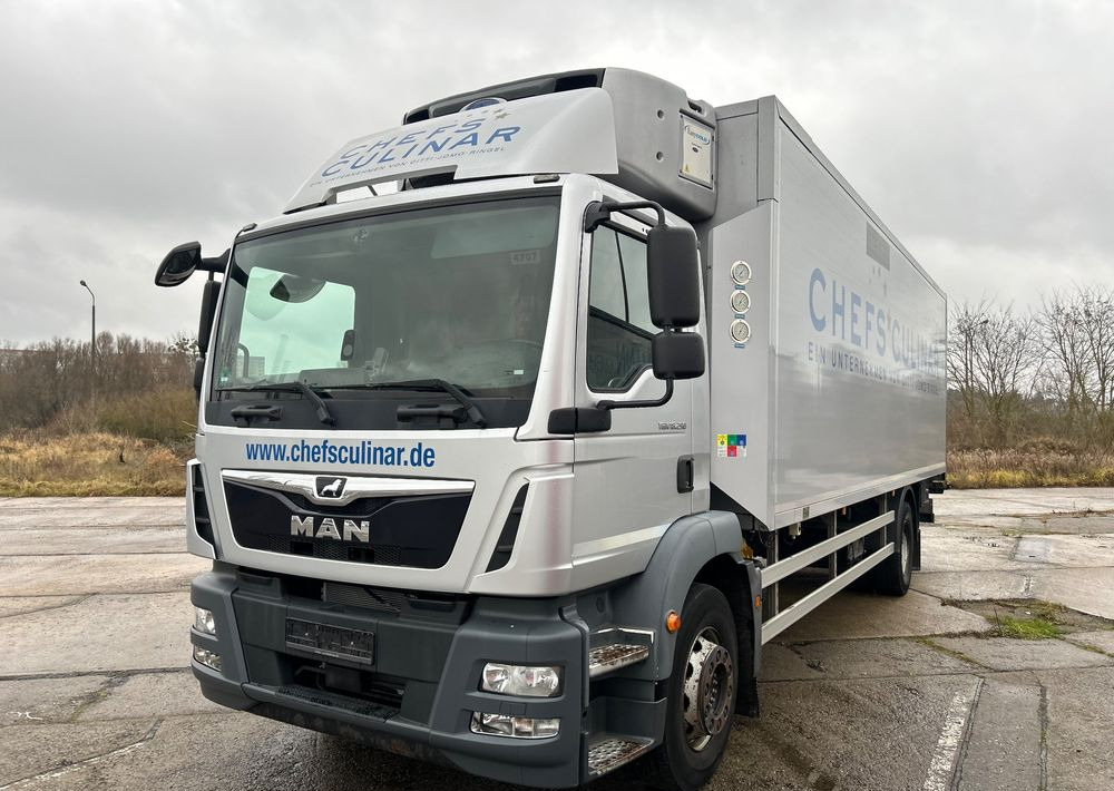 MAN TGM 18.290 2017 Supra 1250 mt z Niemiec / winda Klima webasto Michelin / OKAZJA Carrier TOP - Φορτηγό ψυγείο: φωτογραφία 1 MAN TGM 18.290 2017 Supra 1250 mt z Niemiec / winda Klima webasto Michelin / OKAZJA Carrier TOP - Φορτηγό ψυγείο: φωτογραφία 1