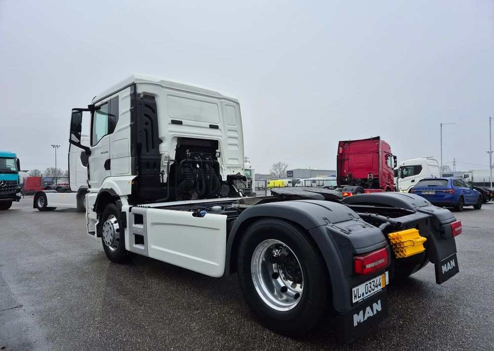 MAN TGS 18.400 NAUKA JAZDY STANDARD 4x2 / TGX 18.360 400 510 460 500 TOP STAN / ŚWIEŻO SPROWADZONY - Τράκτορας: φωτογραφία 5 MAN TGS 18.400 NAUKA JAZDY STANDARD 4x2 / TGX 18.360 400 510 460 500 TOP STAN / ŚWIEŻO SPROWADZONY - Τράκτορας: φωτογραφία 5