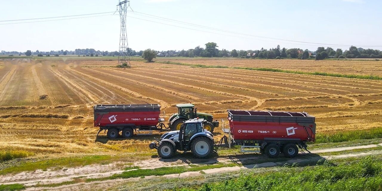 Metal-Fach Przyczepa skorupowa tandem T935/1 – 18t - Ρυμούλκα για τρακτέρ: φωτογραφία 4 Metal-Fach Przyczepa skorupowa tandem T935/1 – 18t - Ρυμούλκα για τρακτέρ: φωτογραφία 4