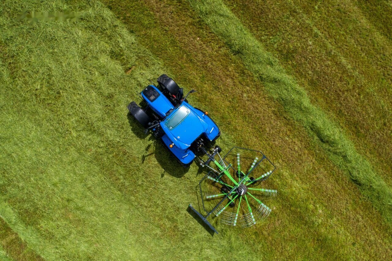 Talex Zgrabiarka karuzelowa zawieszana 4,2m Spyder - Χορτοσυλλέκτης: φωτογραφία 5 Talex Zgrabiarka karuzelowa zawieszana 4,2m Spyder - Χορτοσυλλέκτης: φωτογραφία 5