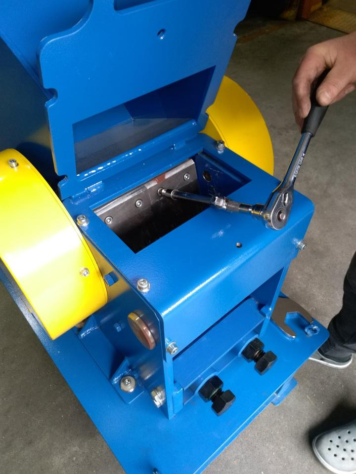 Backenbrecher JC 350 - Θραυστήρας σιαγόνων: φωτογραφία 4 Backenbrecher JC 350 - Θραυστήρας σιαγόνων: φωτογραφία 4