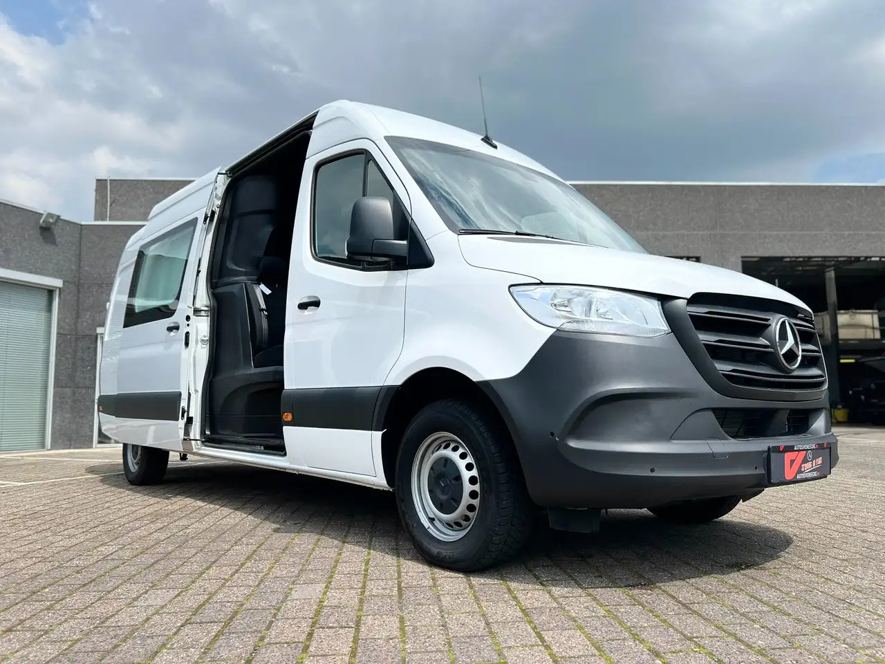 Mercedes-Benz Sprinter 315 L3H2 (37.500€ex) 3.5T SLEEP | DUB CAB 7PL - Διπλοκάμπινο ελαφρύ επαγγελματικό: φωτογραφία 2 Mercedes-Benz Sprinter 315 L3H2 (37.500€ex) 3.5T SLEEP | DUB CAB 7PL - Διπλοκάμπινο ελαφρύ επαγγελματικό: φωτογραφία 2