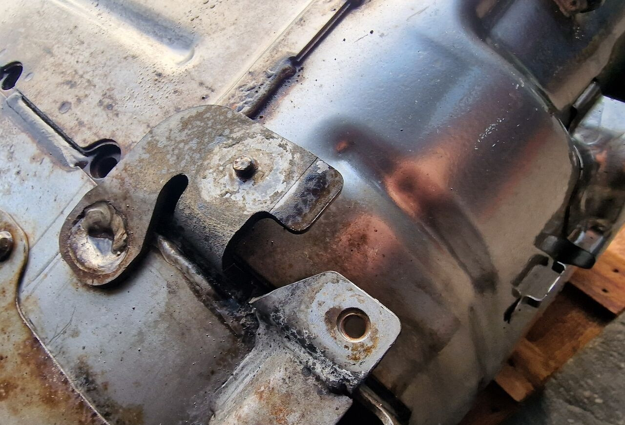 Scania Katalizator DPF R XPI Euro 6 DC13 2164453 2158333 Scania R XPI 410 Euro 6 DC13 2164453 2158333 truck - Σιγαστήρας για Φορτηγό: φωτογραφία 3 Scania Katalizator DPF R XPI Euro 6 DC13 2164453 2158333 Scania R XPI 410 Euro 6 DC13 2164453 2158333 truck - Σιγαστήρας για Φορτηγό: φωτογραφία 3