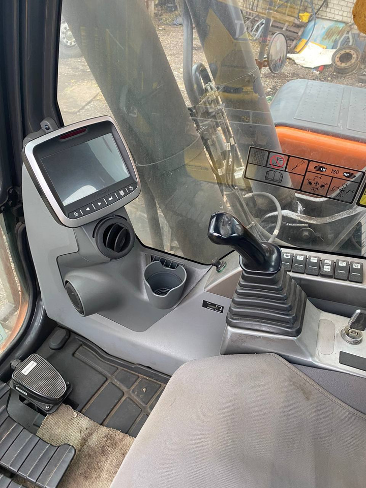 DOOSAN DX 340LCA - Ερπυστριοφόρος εκσκαφέας: φωτογραφία 3 DOOSAN DX 340LCA - Ερπυστριοφόρος εκσκαφέας: φωτογραφία 3