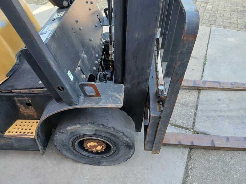 Daewoo-Doosan G 18 S - Υγραεριοκίνητο περονοφόρο: φωτογραφία 3 Daewoo-Doosan G 18 S - Υγραεριοκίνητο περονοφόρο: φωτογραφία 3