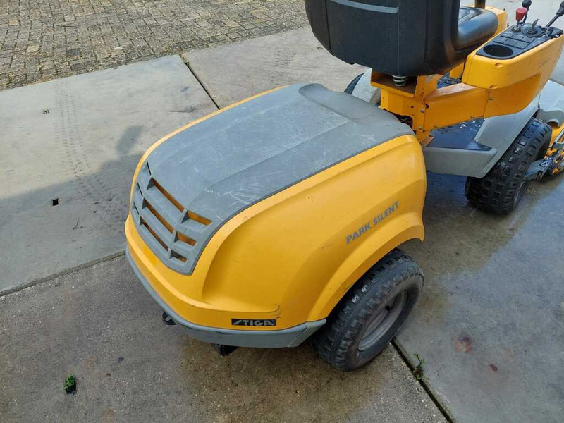 Stiga Park Silent - Χλοοκοπτικό: φωτογραφία 3 Stiga Park Silent - Χλοοκοπτικό: φωτογραφία 3