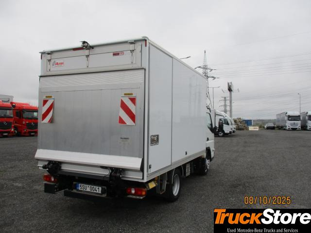 FUSO Canter 3C15 - Επαγγελματικό αυτοκίνητο κόφα: φωτογραφία 5 FUSO Canter 3C15 - Επαγγελματικό αυτοκίνητο κόφα: φωτογραφία 5