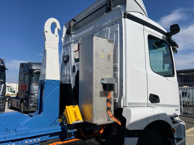 Mercedes-Benz eActros 300 L - Φορτηγό φόρτωσης γάντζου: φωτογραφία 4 Mercedes-Benz eActros 300 L - Φορτηγό φόρτωσης γάντζου: φωτογραφία 4