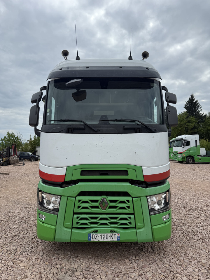 Renault T520 - Τράκτορας: φωτογραφία 2 Renault T520 - Τράκτορας: φωτογραφία 2