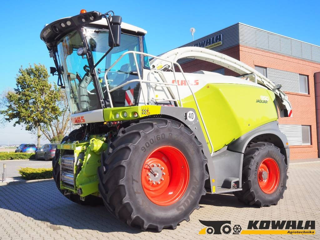 Claas Jaguar 950 4x4 - Ενσιρωτική μηχανή: φωτογραφία 1 Claas Jaguar 950 4x4 - Ενσιρωτική μηχανή: φωτογραφία 1