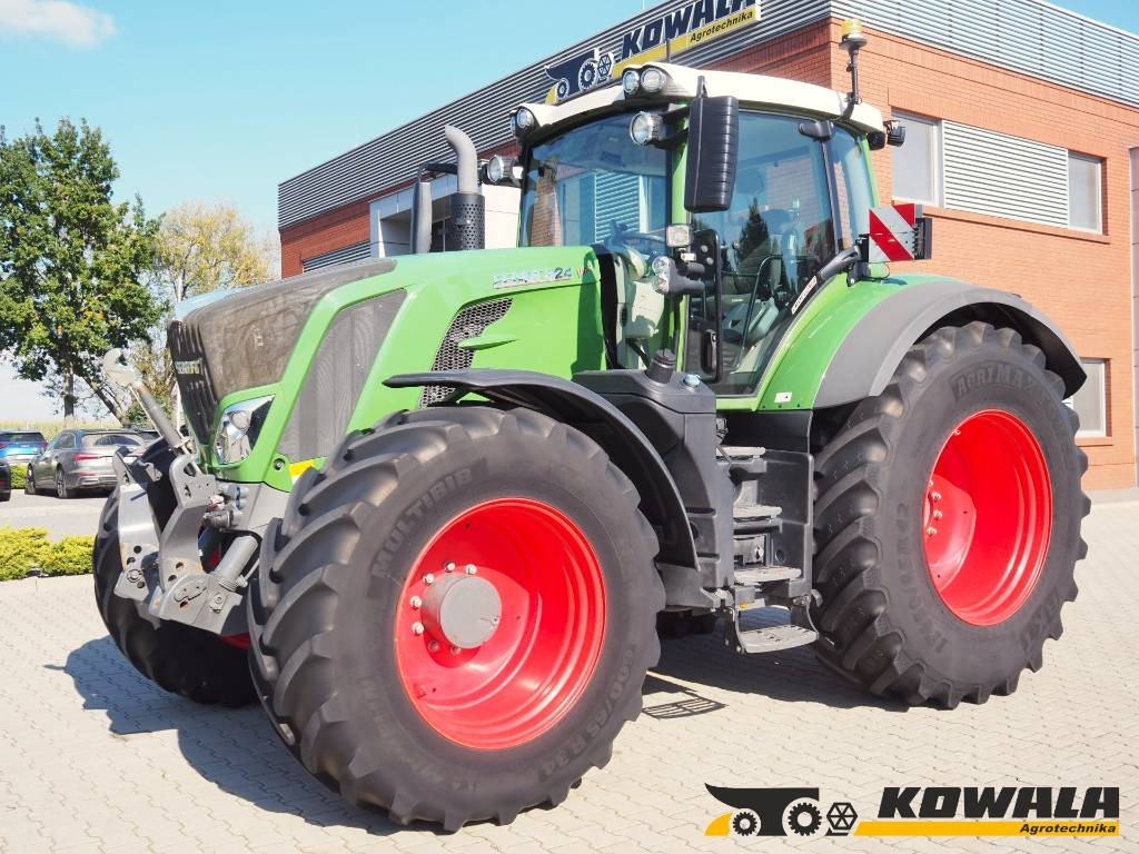 Fendt 824 Vario S4 ProfiPlus, GPS - Τρακτέρ: φωτογραφία 1 Fendt 824 Vario S4 ProfiPlus, GPS - Τρακτέρ: φωτογραφία 1