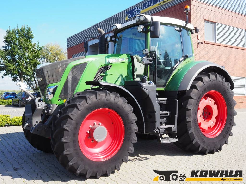 Fendt 828 Vario S4 ProfiPlus, GPS - Τρακτέρ: φωτογραφία 1 Fendt 828 Vario S4 ProfiPlus, GPS - Τρακτέρ: φωτογραφία 1
