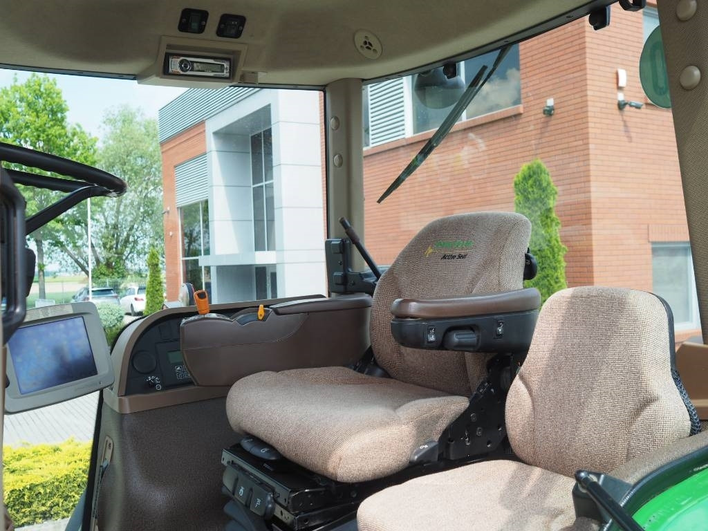 John Deere 8530 GPS - Τρακτέρ: φωτογραφία 5 John Deere 8530 GPS - Τρακτέρ: φωτογραφία 5