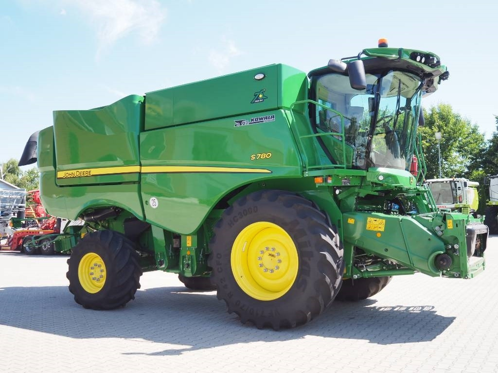 John Deere S780 + 730X - Θεριζοαλωνιστική μηχανή: φωτογραφία 4 John Deere S780 + 730X - Θεριζοαλωνιστική μηχανή: φωτογραφία 4