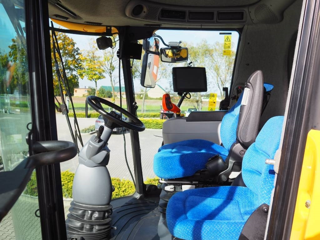 New Holland CR 9090  - Θεριζοαλωνιστική μηχανή: φωτογραφία 5 New Holland CR 9090  - Θεριζοαλωνιστική μηχανή: φωτογραφία 5