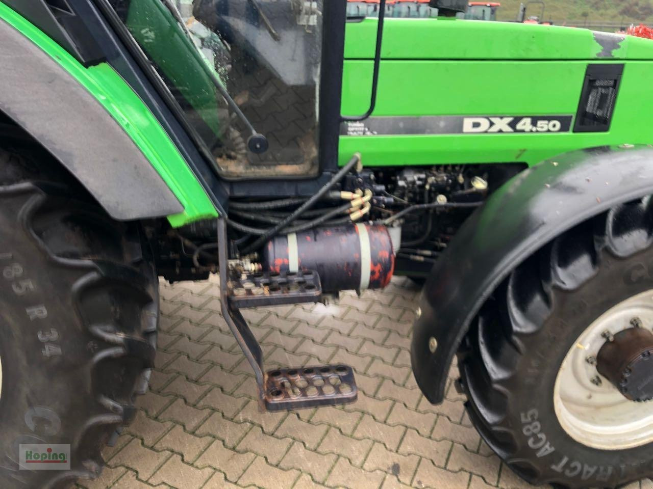 Deutz-Fahr DX 4.50 - Τρακτέρ: φωτογραφία 3 Deutz-Fahr DX 4.50 - Τρακτέρ: φωτογραφία 3