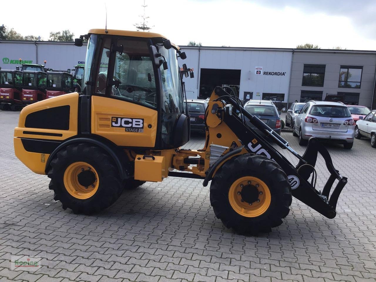 JCB 407 (35 km/h) - Ελαστιχοφόρος φορτωτής: φωτογραφία 3 JCB 407 (35 km/h) - Ελαστιχοφόρος φορτωτής: φωτογραφία 3