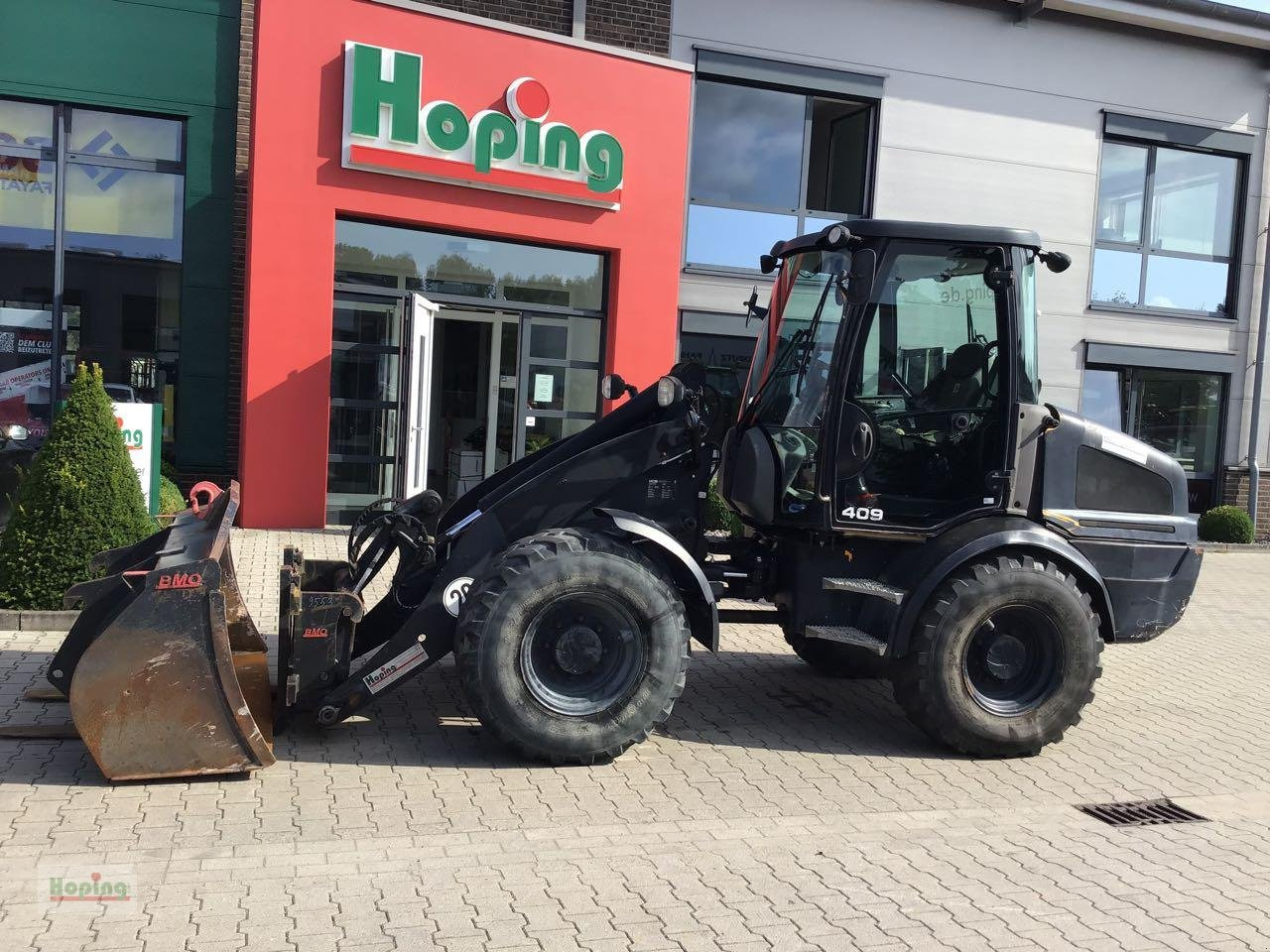 JCB 409 - Ελαστιχοφόρος φορτωτής: φωτογραφία 2 JCB 409 - Ελαστιχοφόρος φορτωτής: φωτογραφία 2