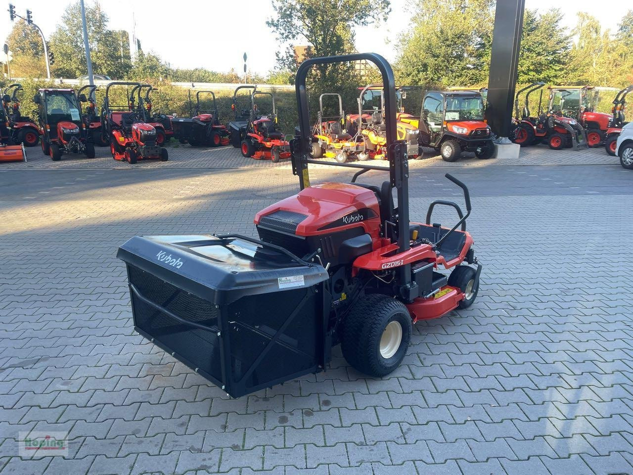 Kubota GZD 15 LD - Χλοοκοπτικό: φωτογραφία 3 Kubota GZD 15 LD - Χλοοκοπτικό: φωτογραφία 3