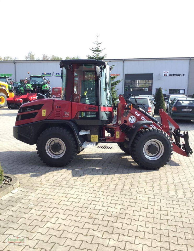 Yanmar V80 Classic 20 km/h - Ελαστιχοφόρος φορτωτής: φωτογραφία 5 Yanmar V80 Classic 20 km/h - Ελαστιχοφόρος φορτωτής: φωτογραφία 5