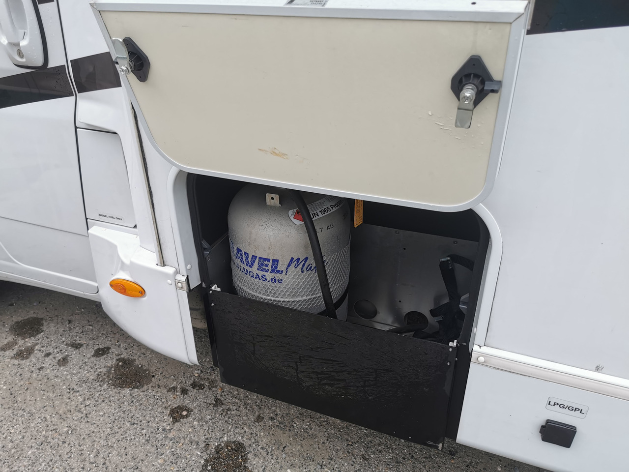 SUNLIGHT A 70 - Αυτοκινούμενο με σοφίτα: φωτογραφία 5 SUNLIGHT A 70 - Αυτοκινούμενο με σοφίτα: φωτογραφία 5