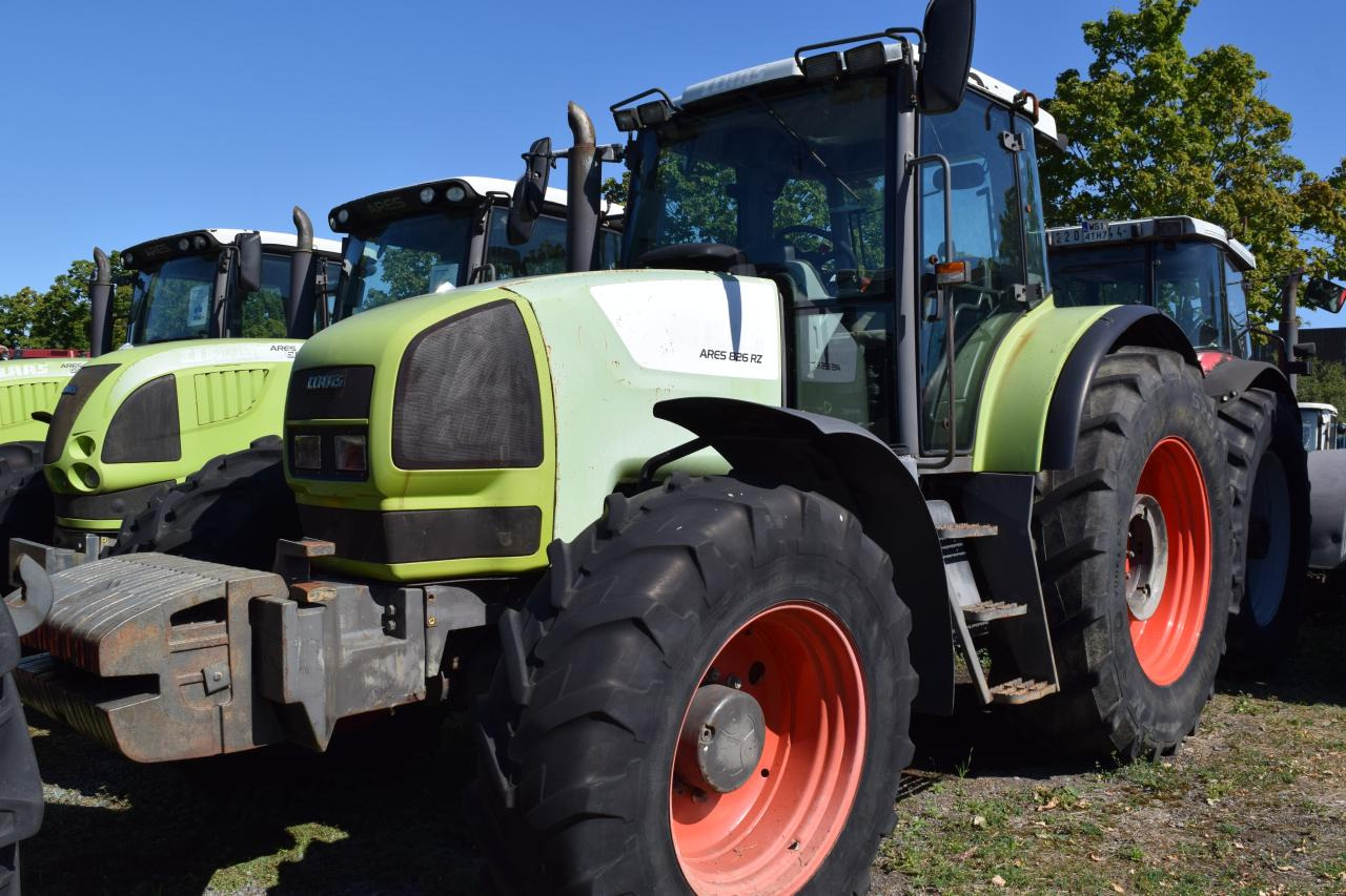 CLAAS Ares 826 RZ - Τρακτέρ: φωτογραφία 1 CLAAS Ares 826 RZ - Τρακτέρ: φωτογραφία 1