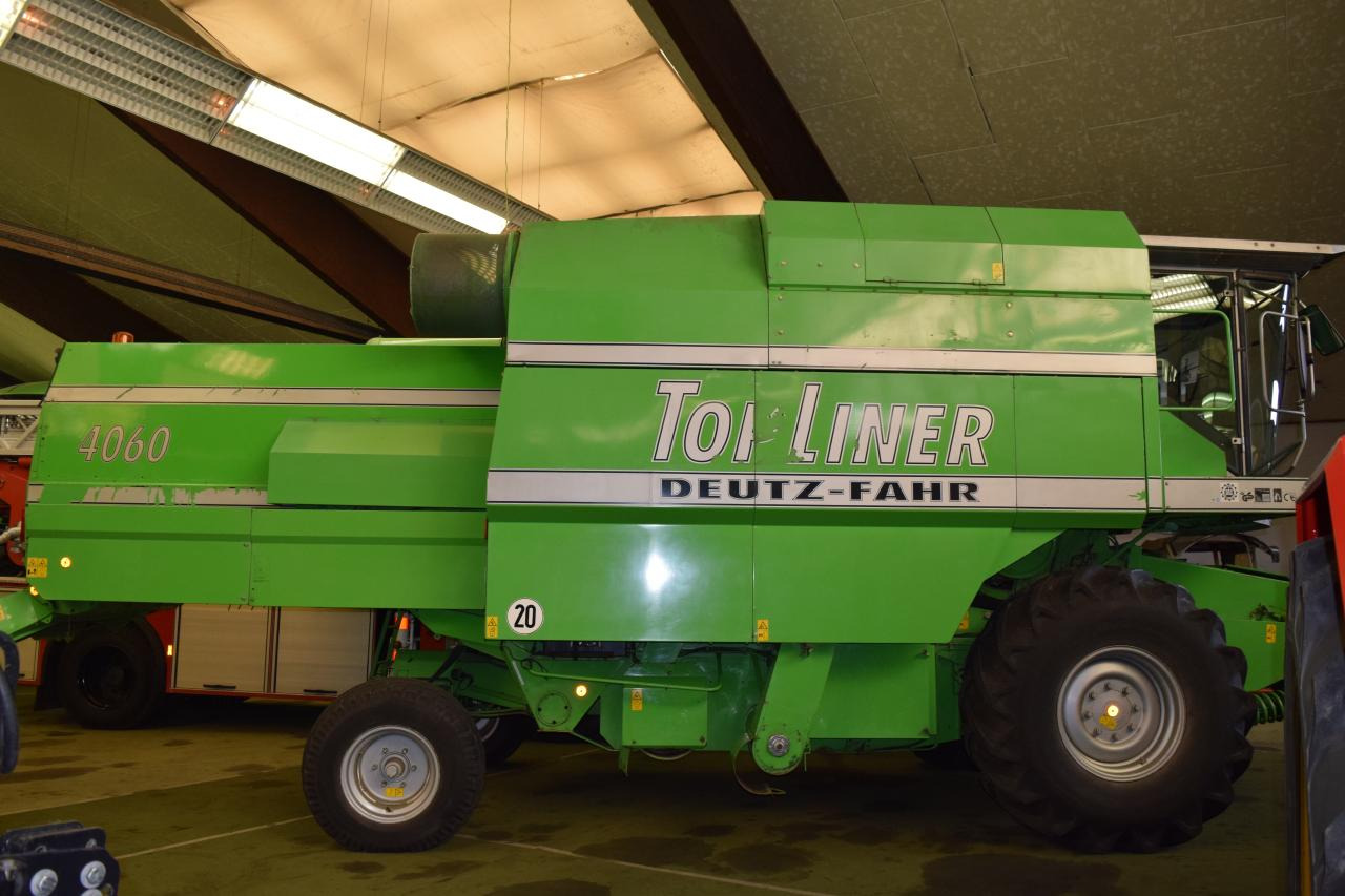 Deutz-Fahr 4060 TopL. - Θεριζοαλωνιστική μηχανή: φωτογραφία 1 Deutz-Fahr 4060 TopL. - Θεριζοαλωνιστική μηχανή: φωτογραφία 1