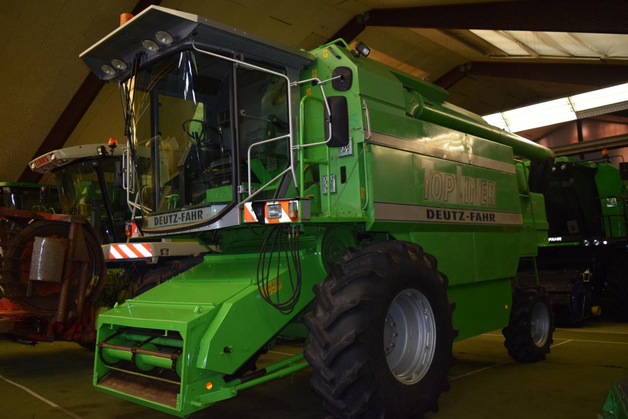 Deutz-Fahr 4075 H TopL. - Θεριζοαλωνιστική μηχανή: φωτογραφία 3 Deutz-Fahr 4075 H TopL. - Θεριζοαλωνιστική μηχανή: φωτογραφία 3