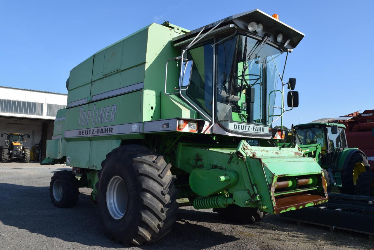 Deutz-Fahr 4090 HTS TopL. - Θεριζοαλωνιστική μηχανή: φωτογραφία 2 Deutz-Fahr 4090 HTS TopL. - Θεριζοαλωνιστική μηχανή: φωτογραφία 2
