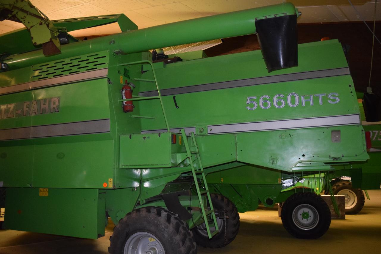 Deutz-Fahr 5660 HTS - Θεριζοαλωνιστική μηχανή: φωτογραφία 4 Deutz-Fahr 5660 HTS - Θεριζοαλωνιστική μηχανή: φωτογραφία 4