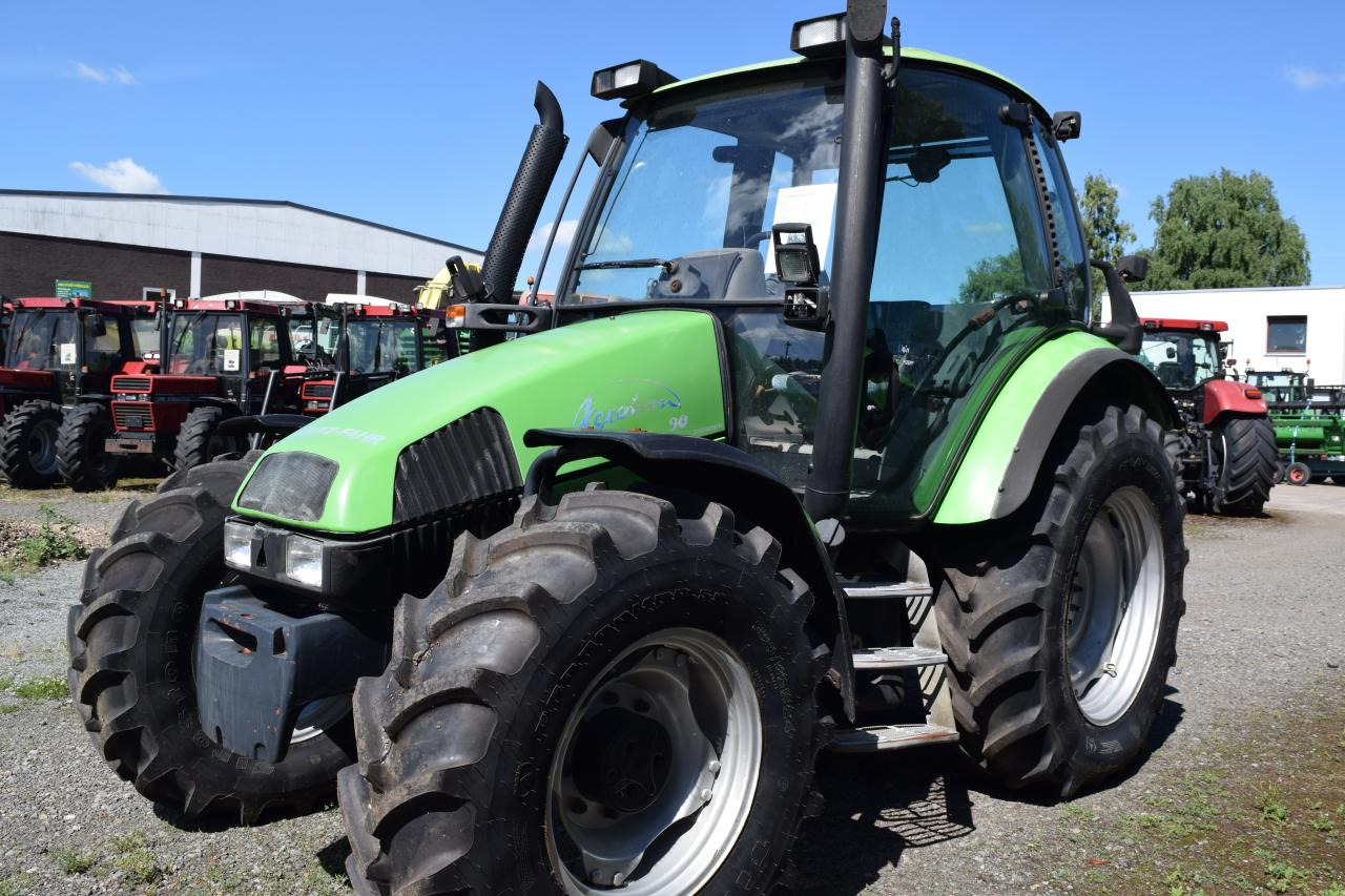Deutz-Fahr Agrotron 90 - Τρακτέρ: φωτογραφία 3 Deutz-Fahr Agrotron 90 - Τρακτέρ: φωτογραφία 3