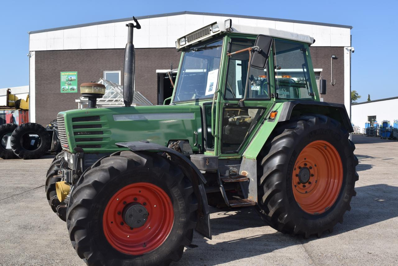 Fendt Farmer 309 LSA - Τρακτέρ: φωτογραφία 2 Fendt Farmer 309 LSA - Τρακτέρ: φωτογραφία 2