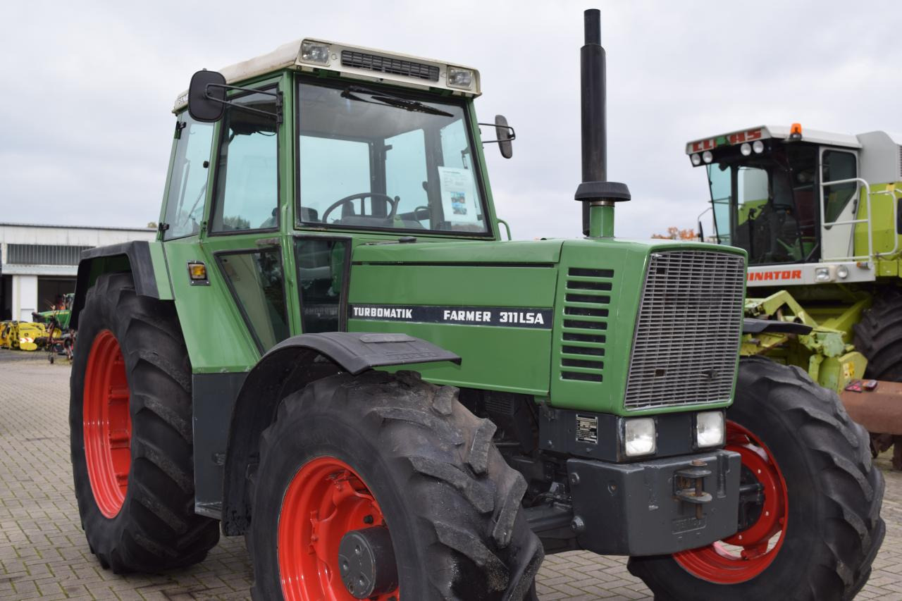 Fendt Farmer 311 LSA - Τρακτέρ: φωτογραφία 3 Fendt Farmer 311 LSA - Τρακτέρ: φωτογραφία 3