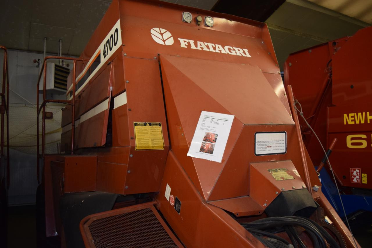 Fiat Hesston 4700 - Χορτοδετική μηχανή τετράγωνες μπάλες: φωτογραφία 5 Fiat Hesston 4700 - Χορτοδετική μηχανή τετράγωνες μπάλες: φωτογραφία 5