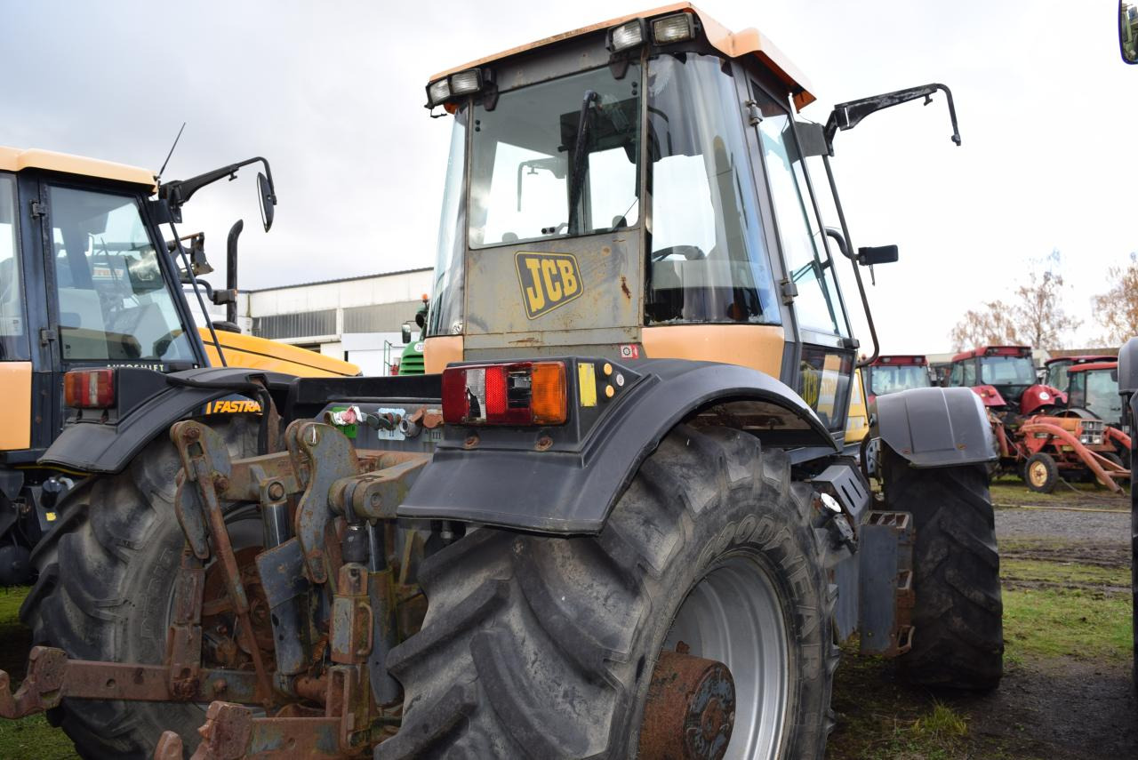 JCB Fastrac 2135 - 4WS - Τρακτέρ: φωτογραφία 4 JCB Fastrac 2135 - 4WS - Τρακτέρ: φωτογραφία 4